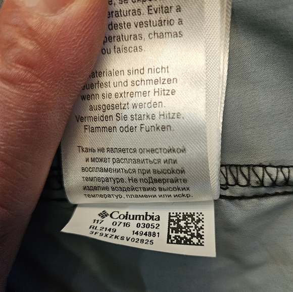 Columbia women's wind breaker rain jacket - Picture 11 of 16